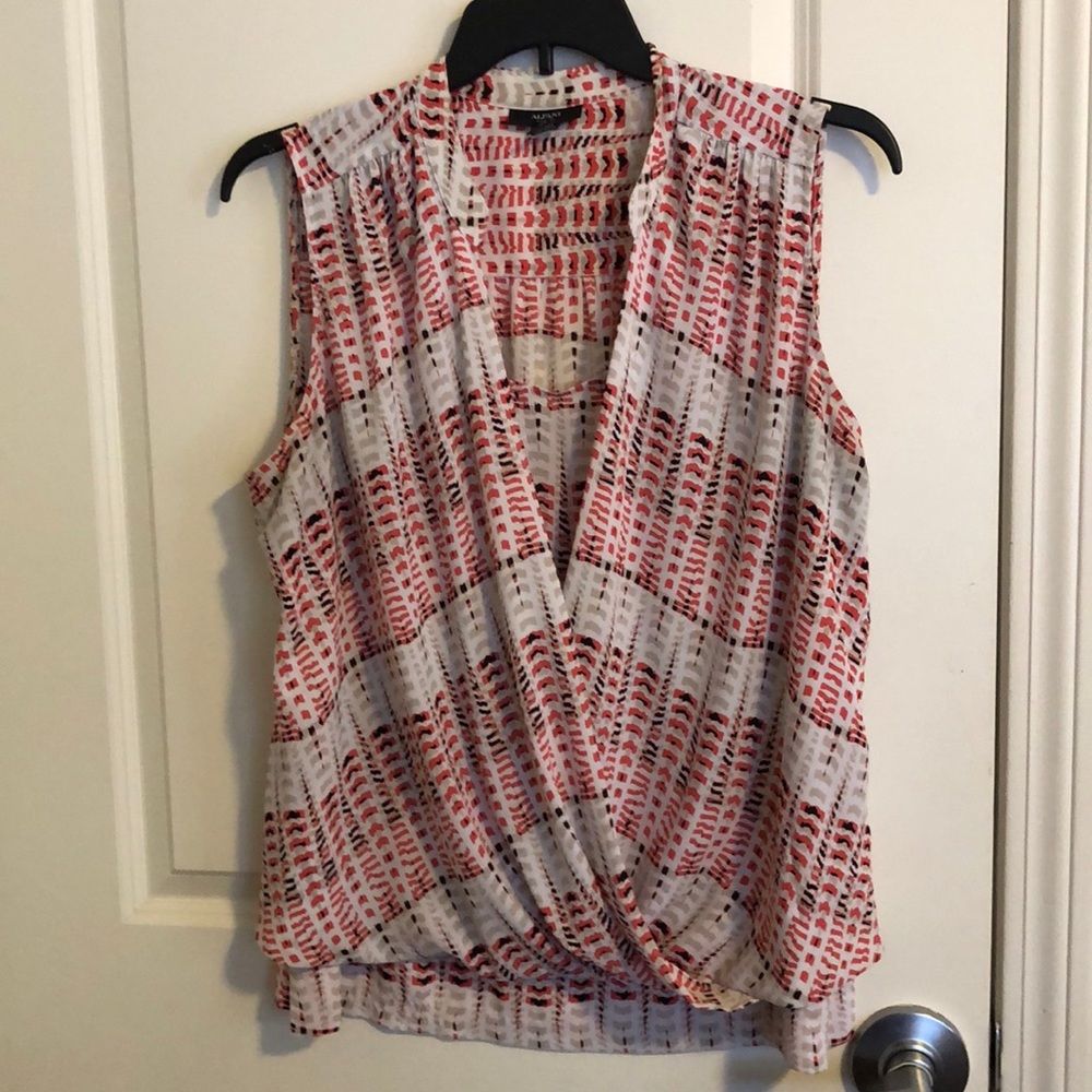 Alfani sleeveless top, EUC